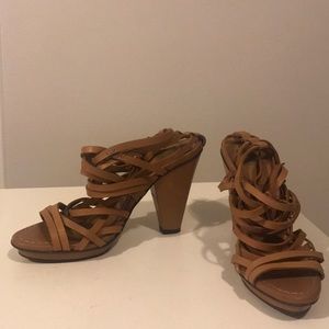 Zara brown/tan/nude strappy sandals